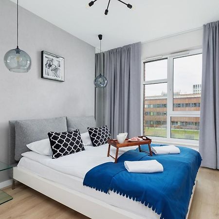 Lotniczowka Apartments By Renters Prestige Krakau Exterior foto