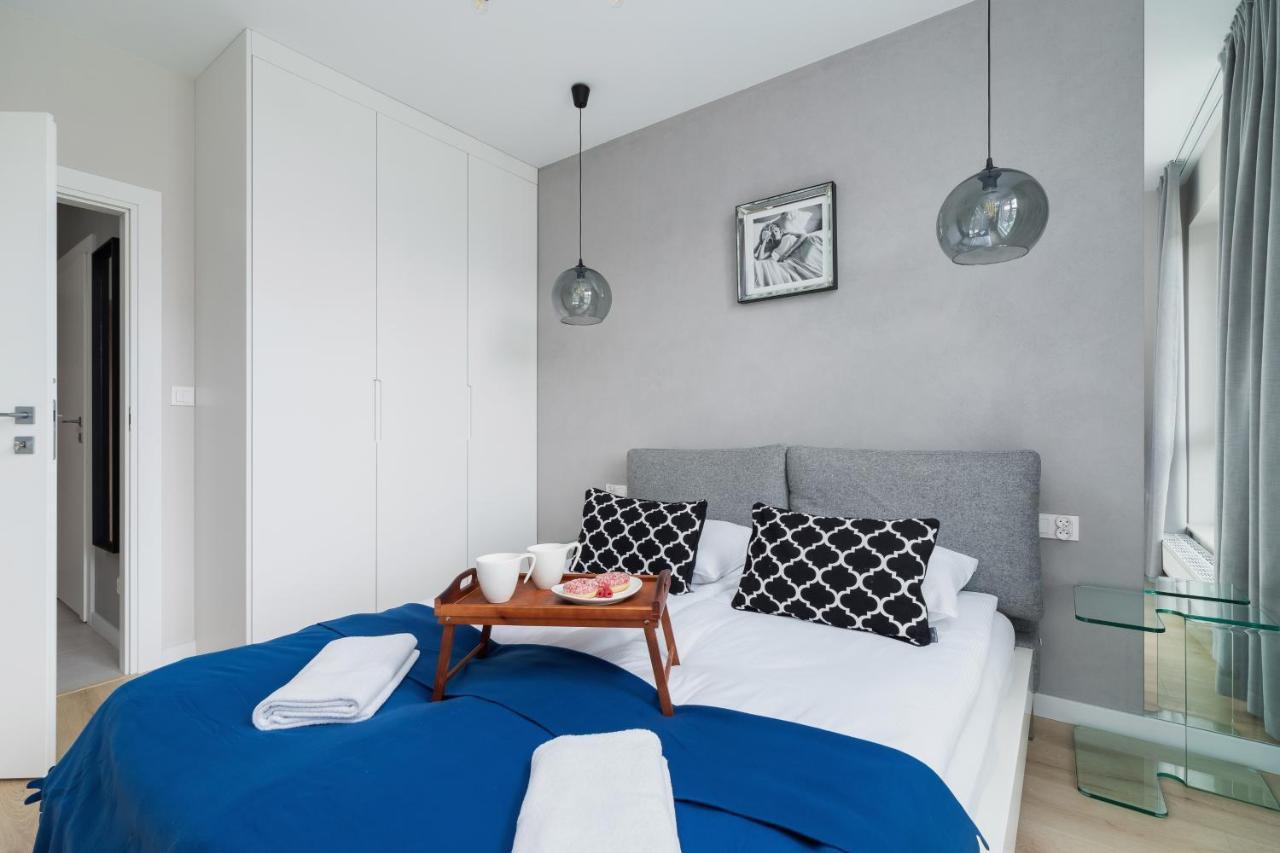 Lotniczowka Apartments By Renters Prestige Krakau Exterior foto